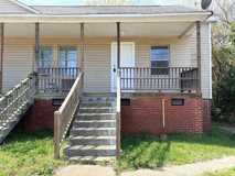 1109 6th St #B - Photo 1 of 1