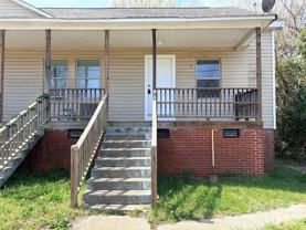 1109 6th St #B - Photo 1 of 1