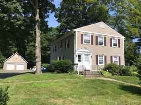 539 Maple Ave Unit B - Photo 1 of 1