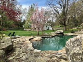 featured image of 118 Long Ridge Rd