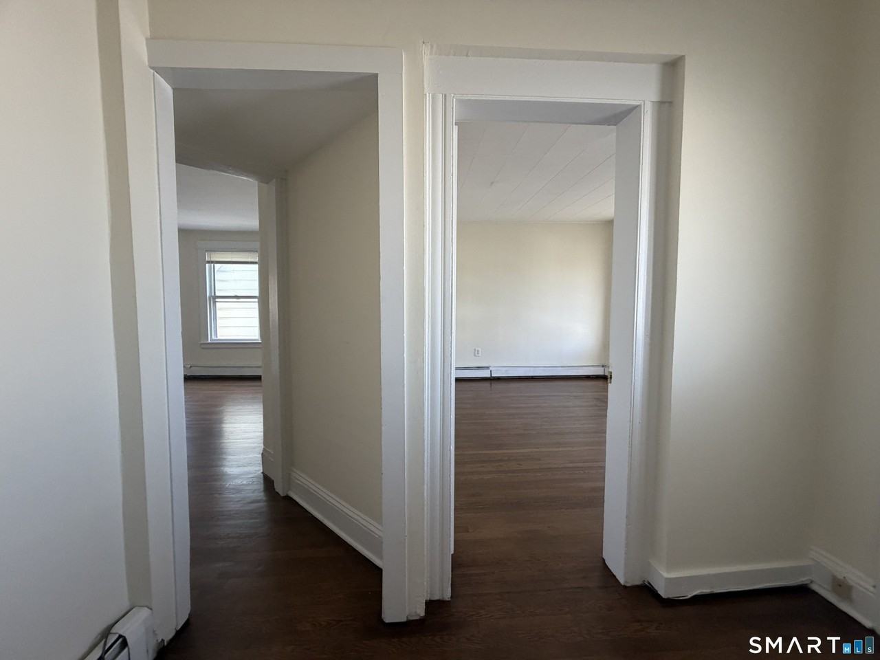 3741 Jackson Ave Unit 3 - Photo 2 of 11