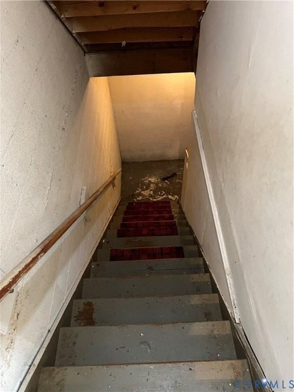 2356 Dellrose Dr - Photo 7 of 22