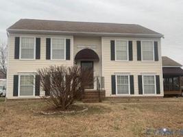 featured image of 4100 Montclair Rd