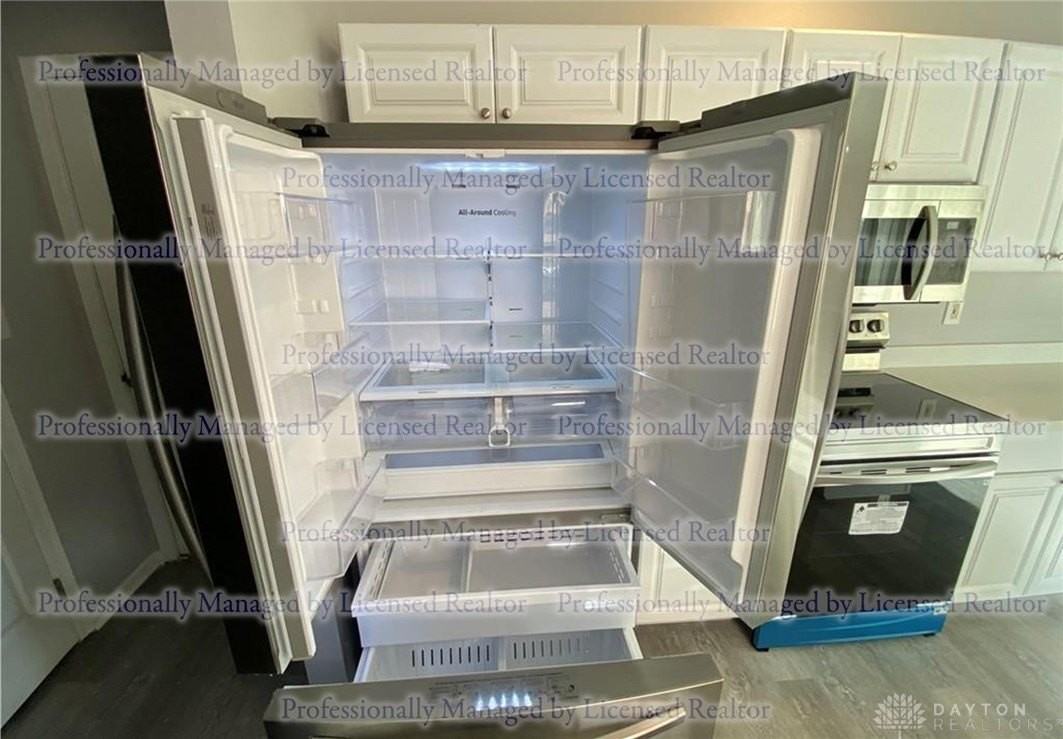 3571 King Edward Way - Photo 7 of 34