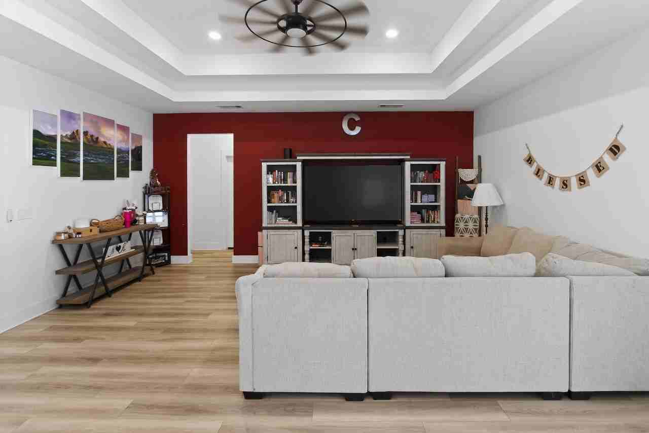 159 Blooming Cv - Photo 7 of 26