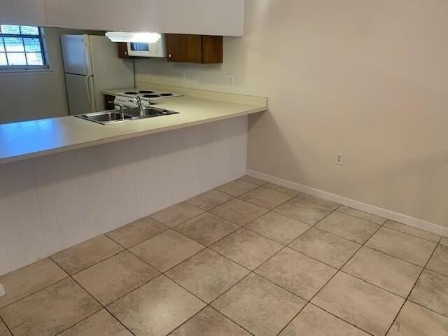 229 Carmel Dr Unit 2 - Photo 7 of 13