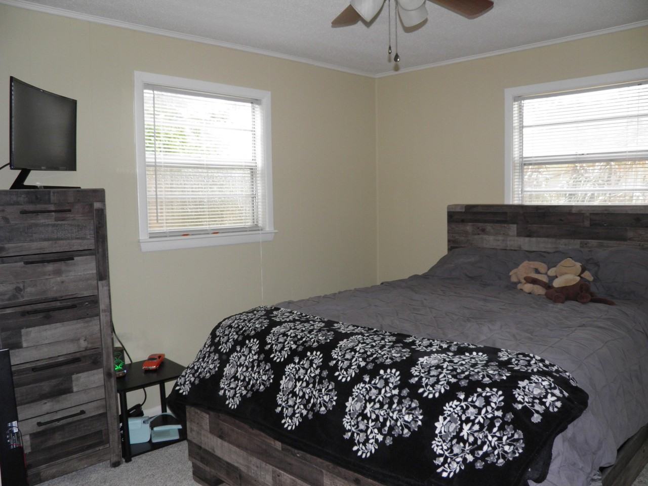 402 Marlowe Dr Unit A - Photo 4 of 14