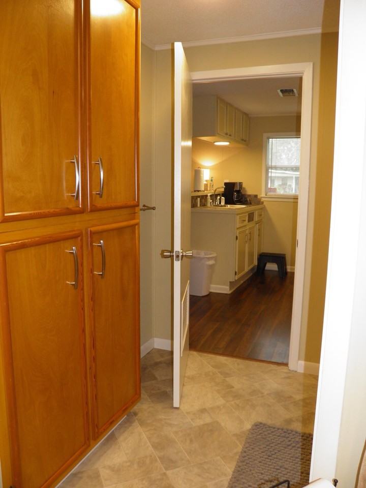 402 Marlowe Dr Unit A - Photo 7 of 14