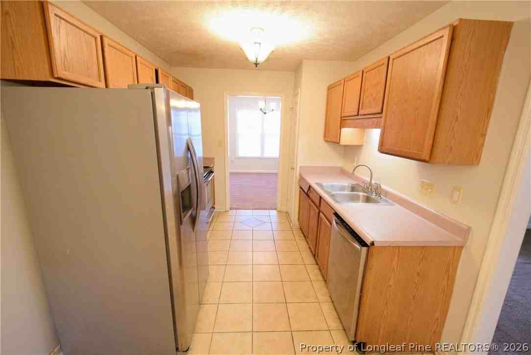 6475 Applewhite Rd - Photo 6 of 18