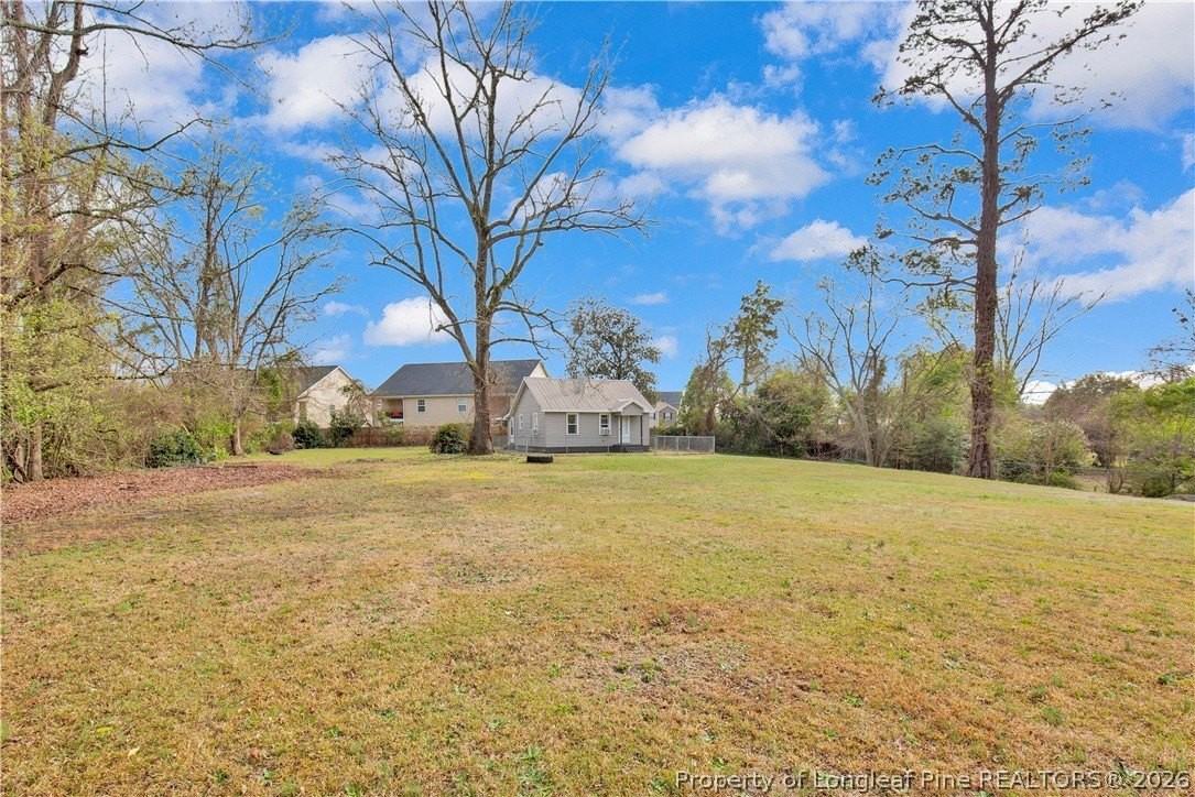 326 Hawley Ln - Photo 4 of 24