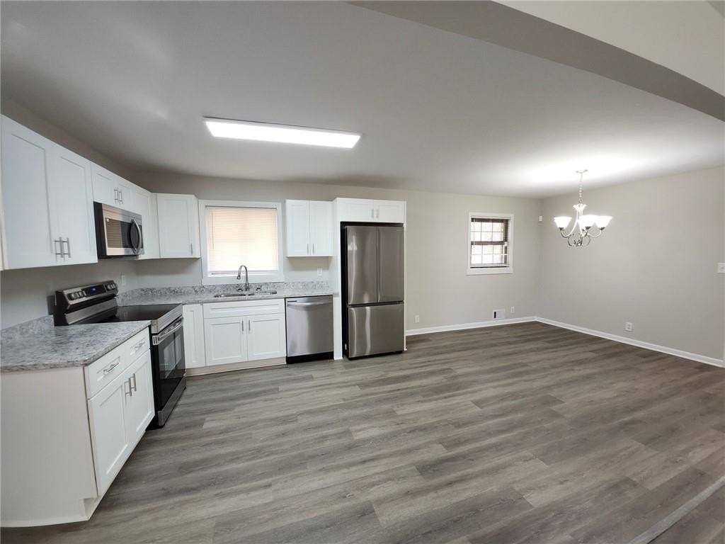 5370 Longmeadow Ln - Photo 3 of 13