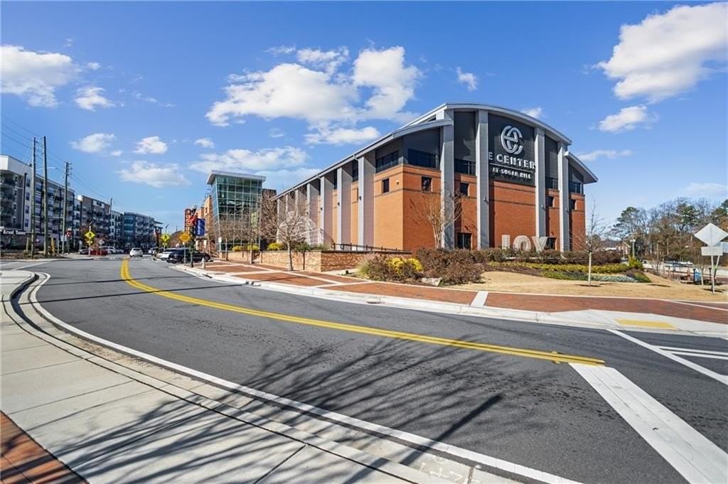 1230 Ainsworth Aly - Photo 4 of 40