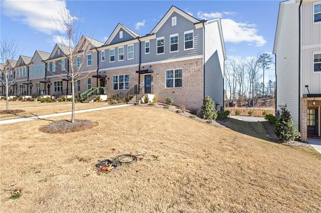 1230 Ainsworth Aly - Photo 7 of 40