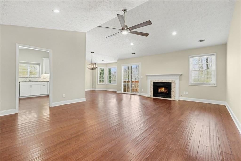 4207 Harris Ridge Ct - Photo 4 of 22