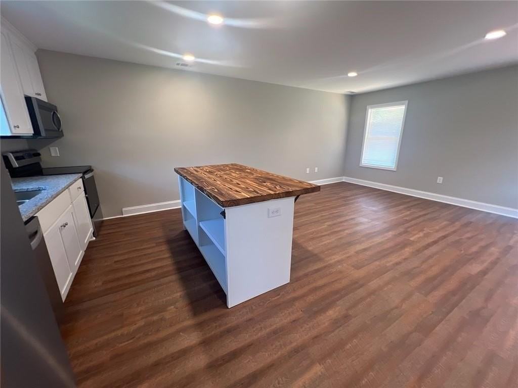 5968 Moon Dr - Photo 5 of 13