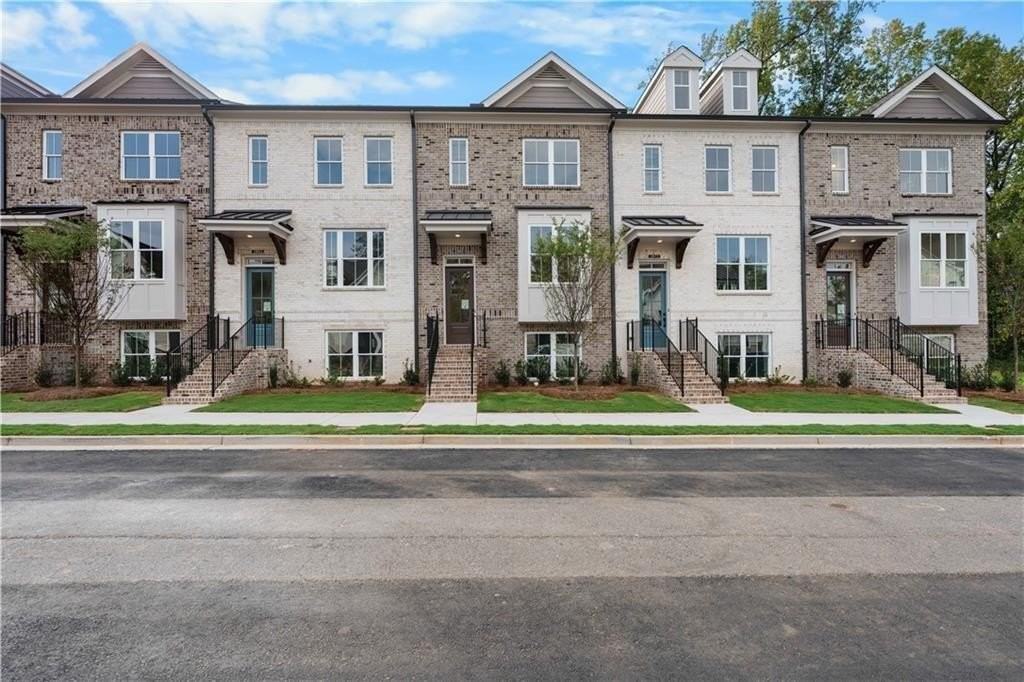 2862 Evanshire Ave - Photo 2 of 28