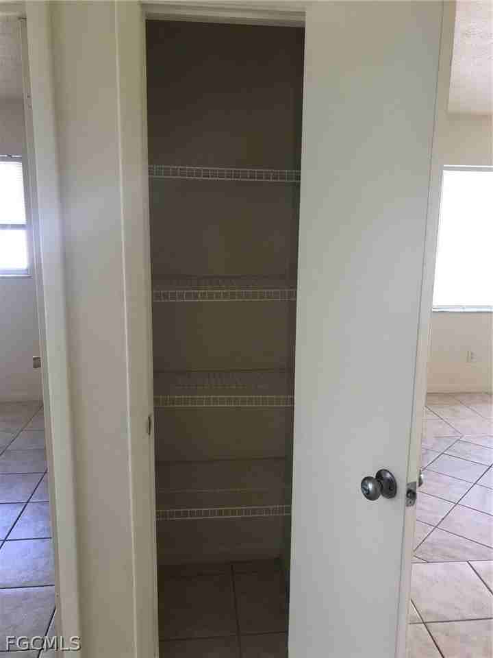 604 Hancock Bridge Pkwy - Photo 7 of 15