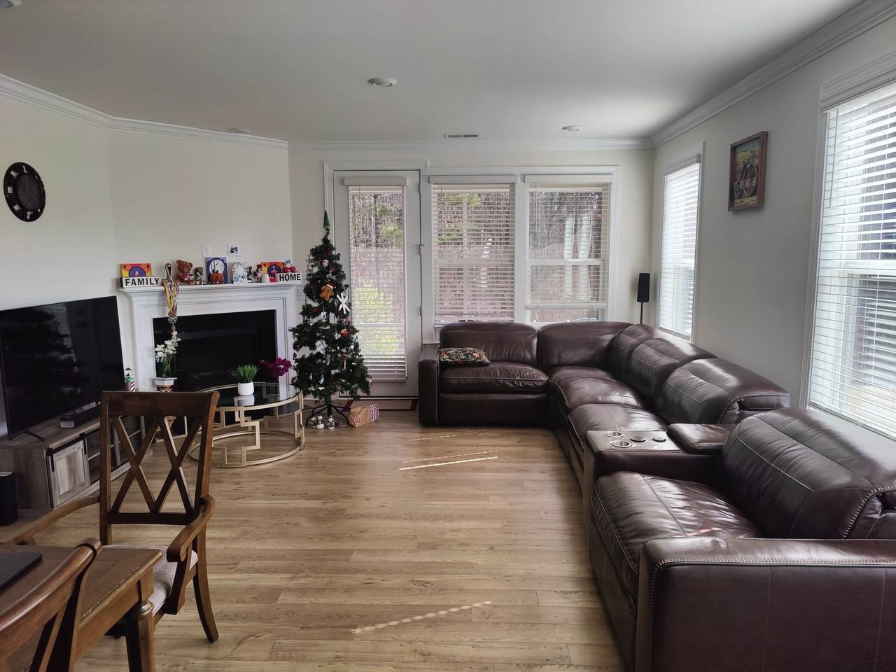 2507 Hutch Ln #TH - Photo 4 of 14