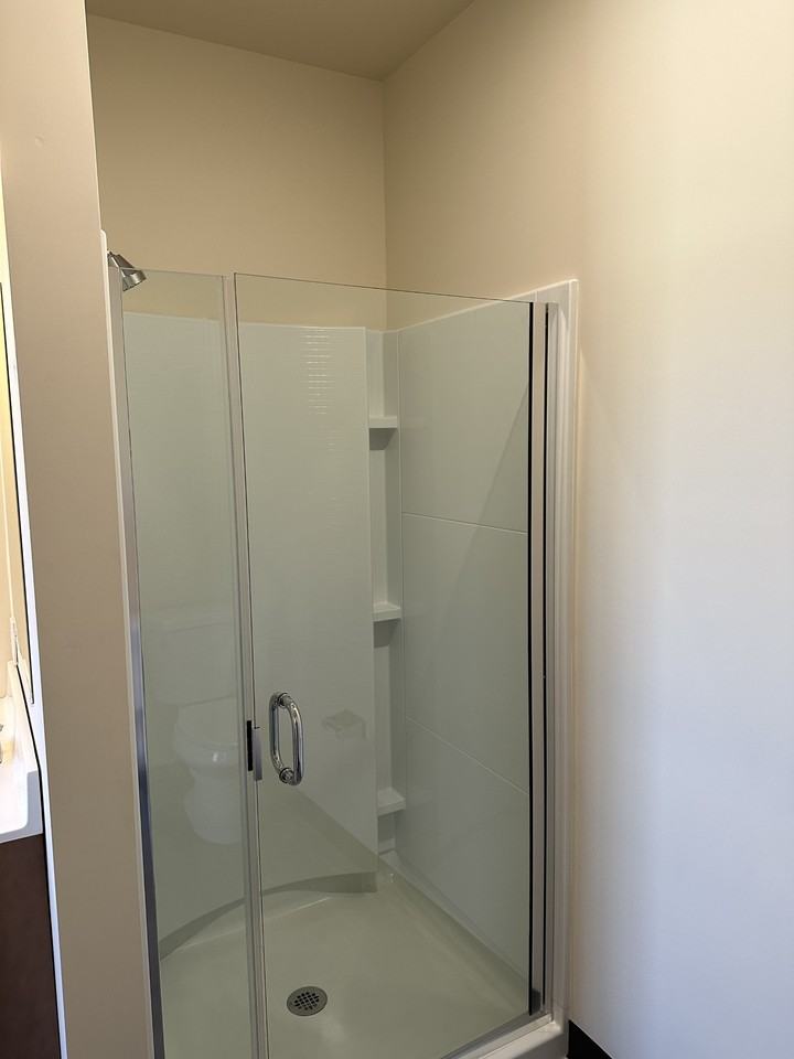 22 S Duke St #2B - Photo 5 of 8