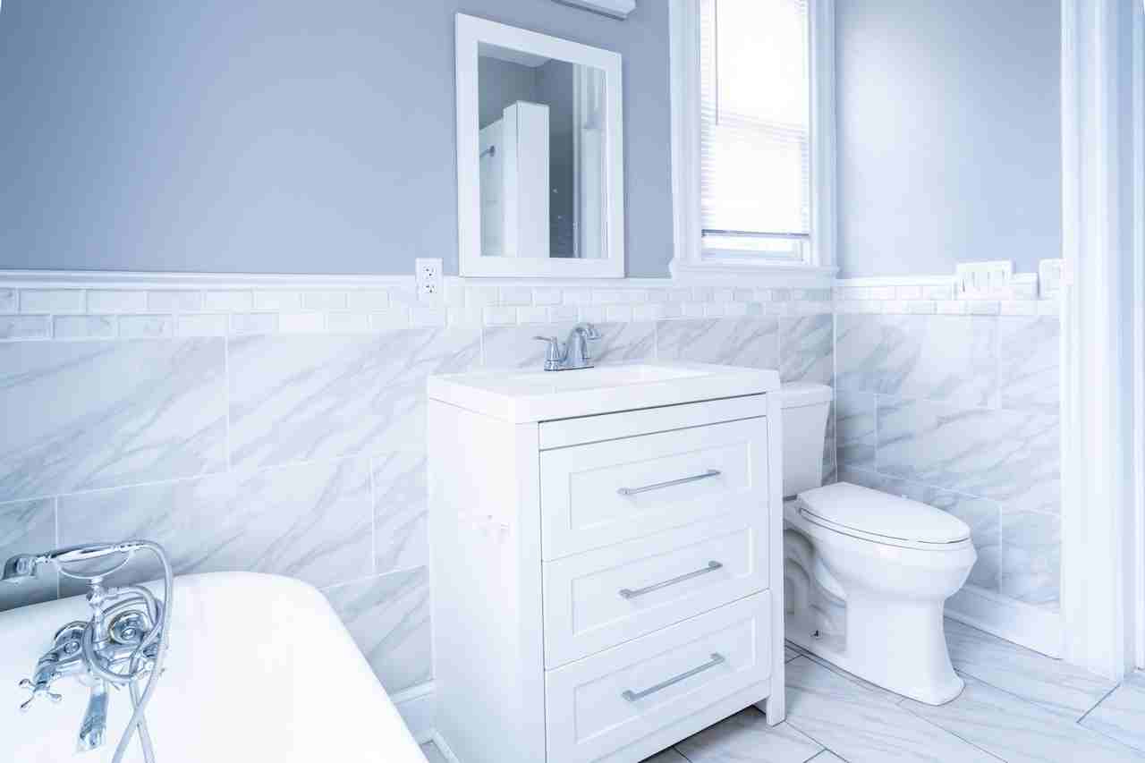 234 Danforth Ave #2 - Photo 7 of 15