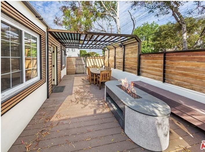 7462 Waring Ave #NA - Photo 2 of 13