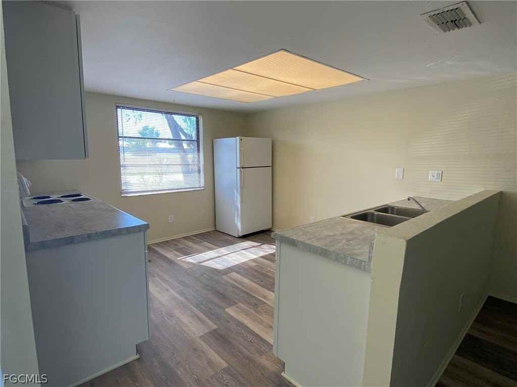 621 Sw 3rd St - Photo 2 of 18