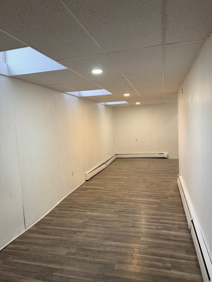 9 S Main St #A - Photo 3 of 10