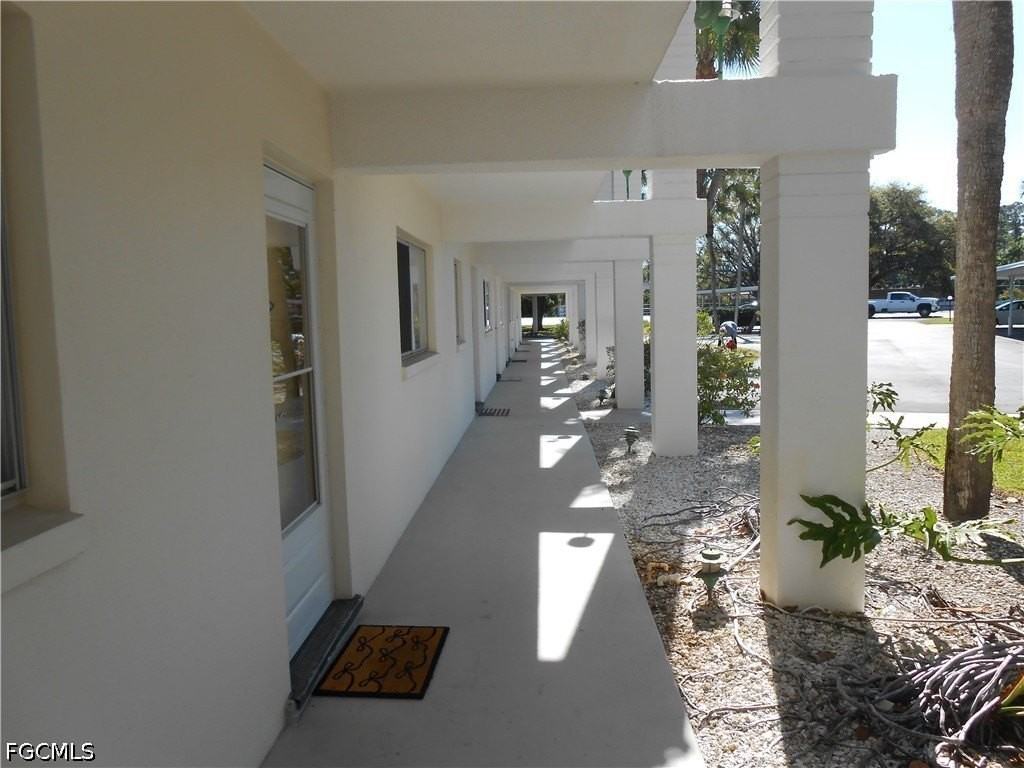 357 Joel Blvd Apt 112 - Photo 3 of 34