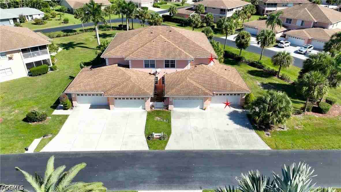 19999 Lake Vista Cir - Photo 2 of 33