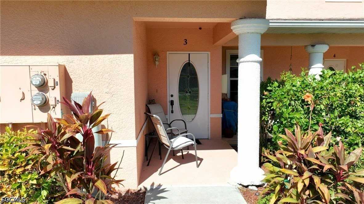 19999 Lake Vista Cir - Photo 4 of 33