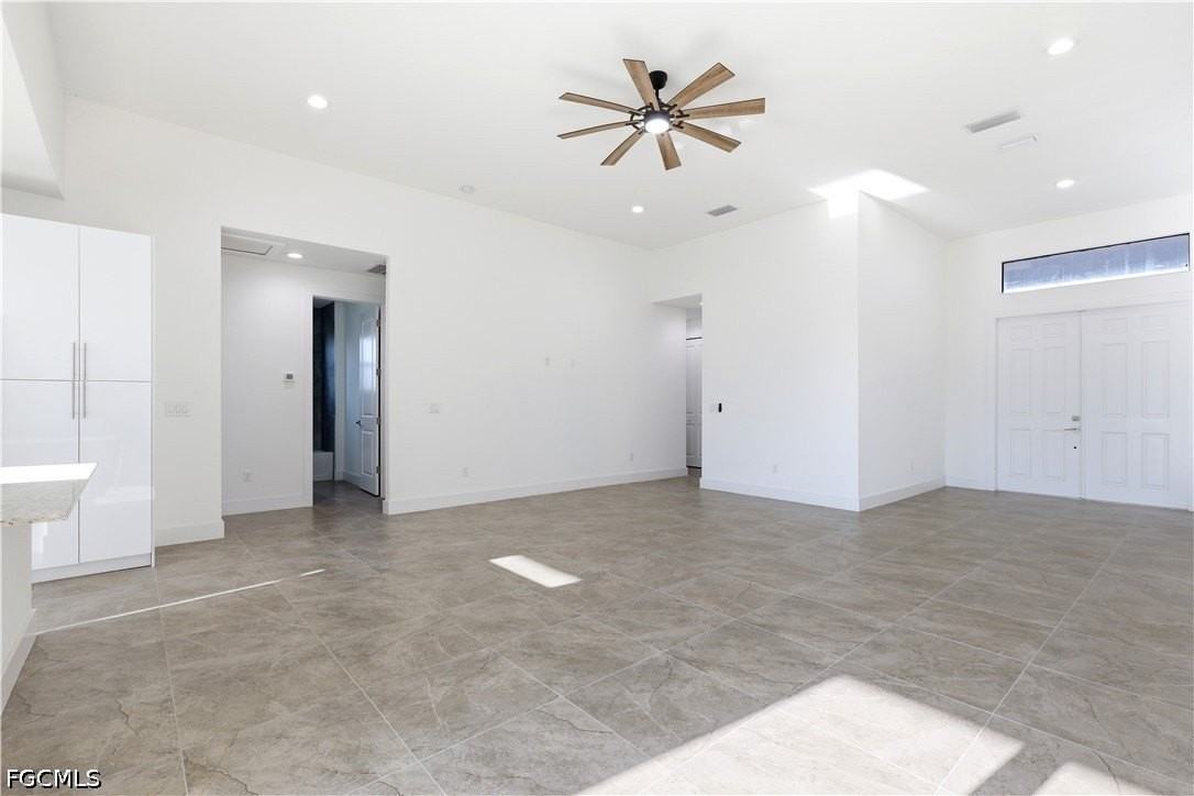 1119 Nw 28th Pl - Photo 7 of 29