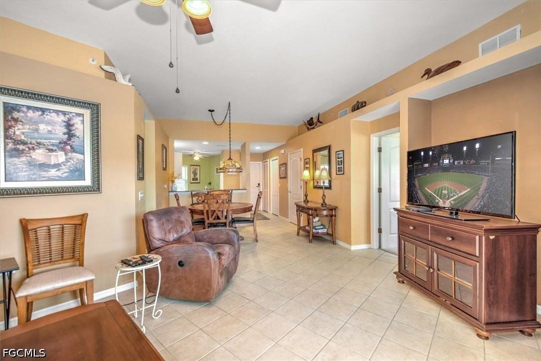 12141 Summergate Cir Apt 102 - Photo 4 of 22