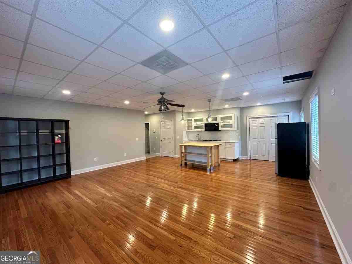 1051 Parkside Cmns Ste 203 - Photo 5 of 20