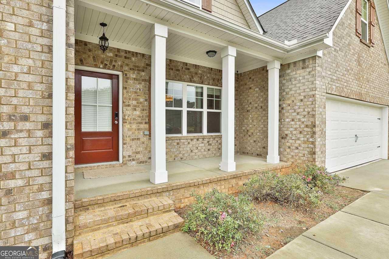 405 Lakeview Way - Photo 4 of 44