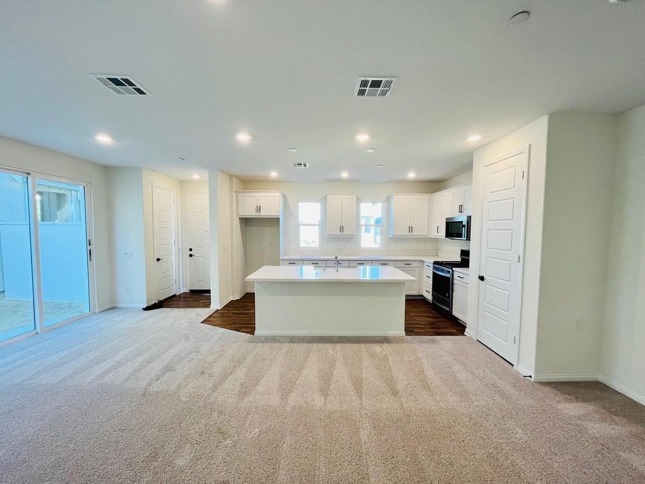 27467 Longview Pl - Photo 2 of 28