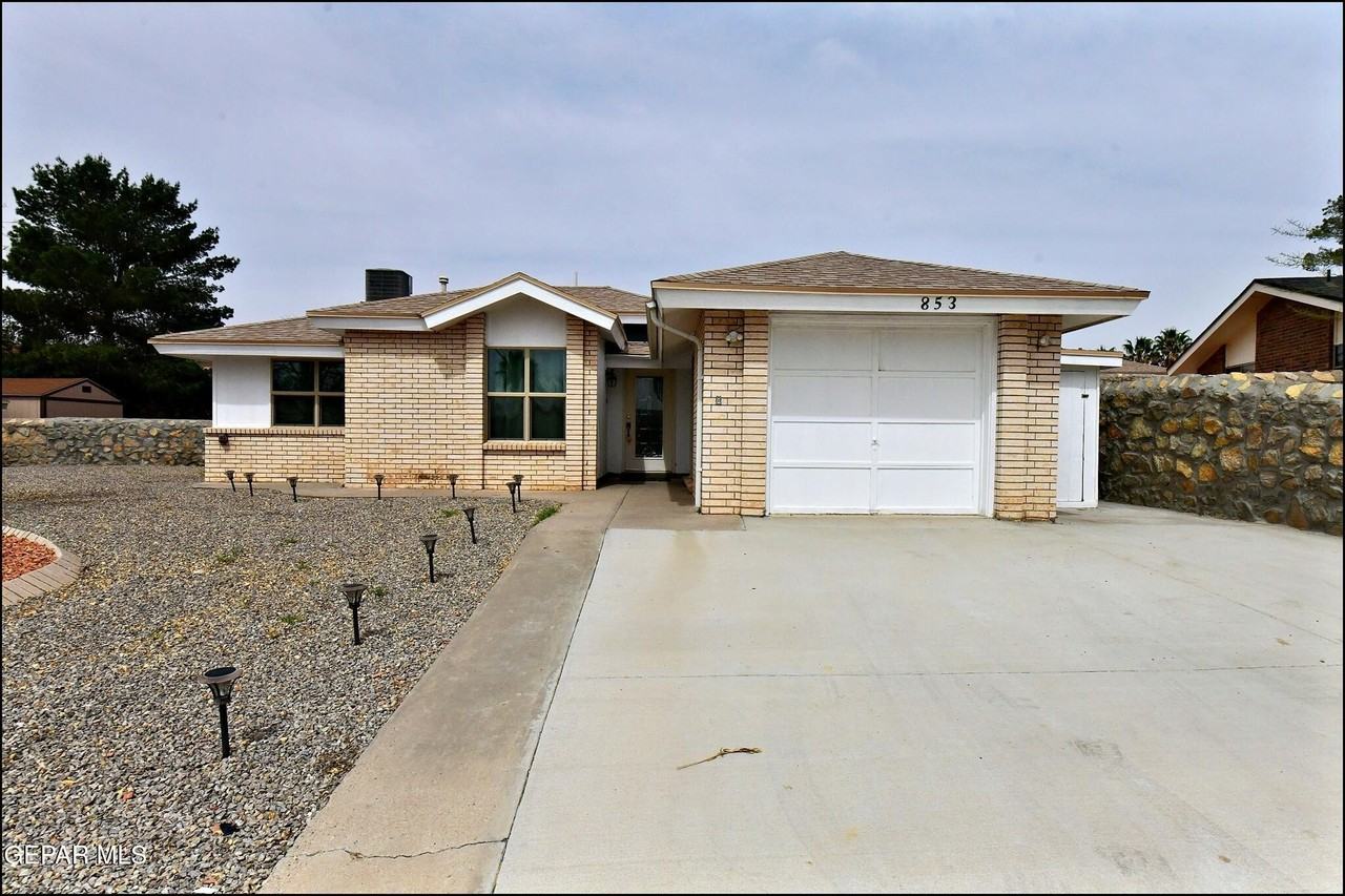 853 Nita Fay Dr - Photo 3 of 48