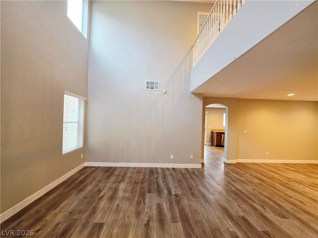 8327 Fort Hallock Ave - Photo 4 of 50