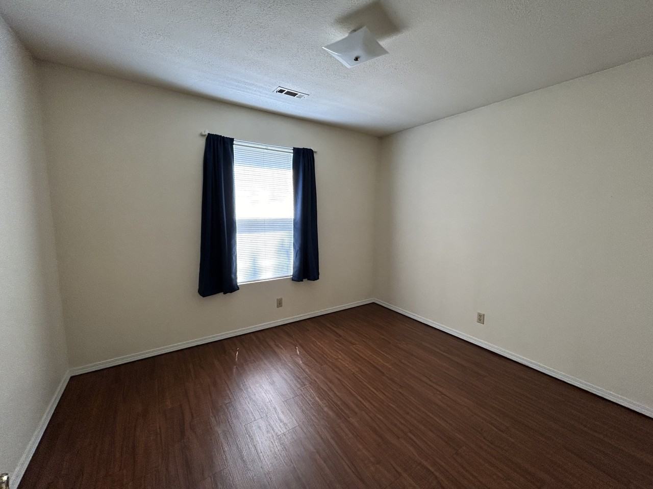 481 Village Ln #1 - Photo 5 of 8