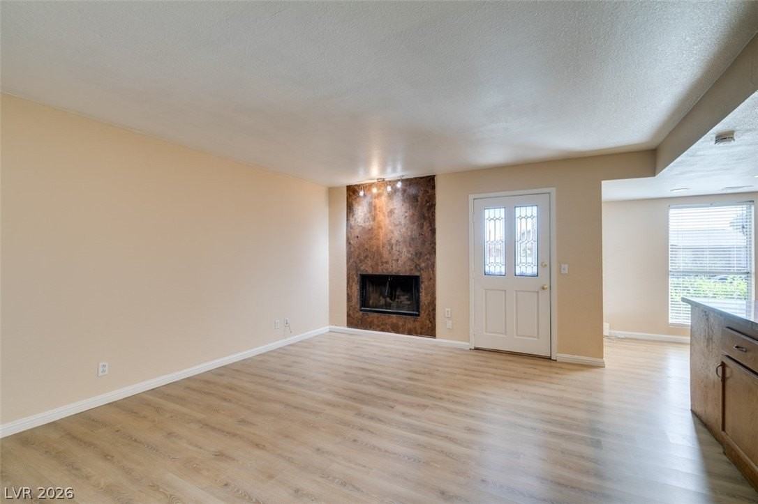 1604 Justin Pl #0 - Photo 7 of 38