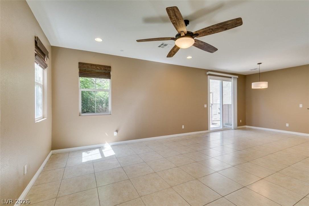 3118 Biccari Ave - Photo 5 of 45