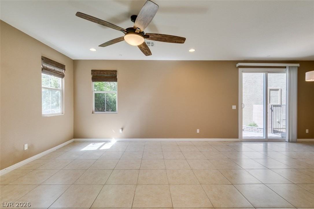 3118 Biccari Ave - Photo 6 of 45