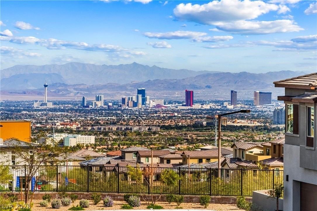 633 Infinity Ridge St - Photo 2 of 30