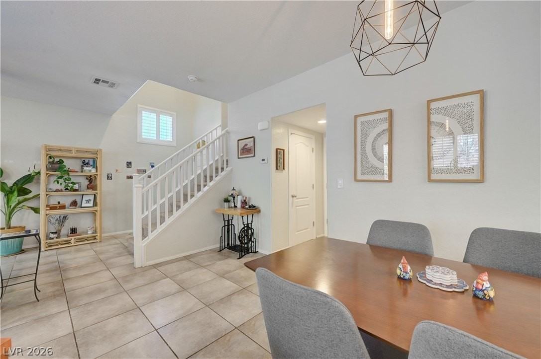 7355 Brisbane Hills St - Photo 7 of 43