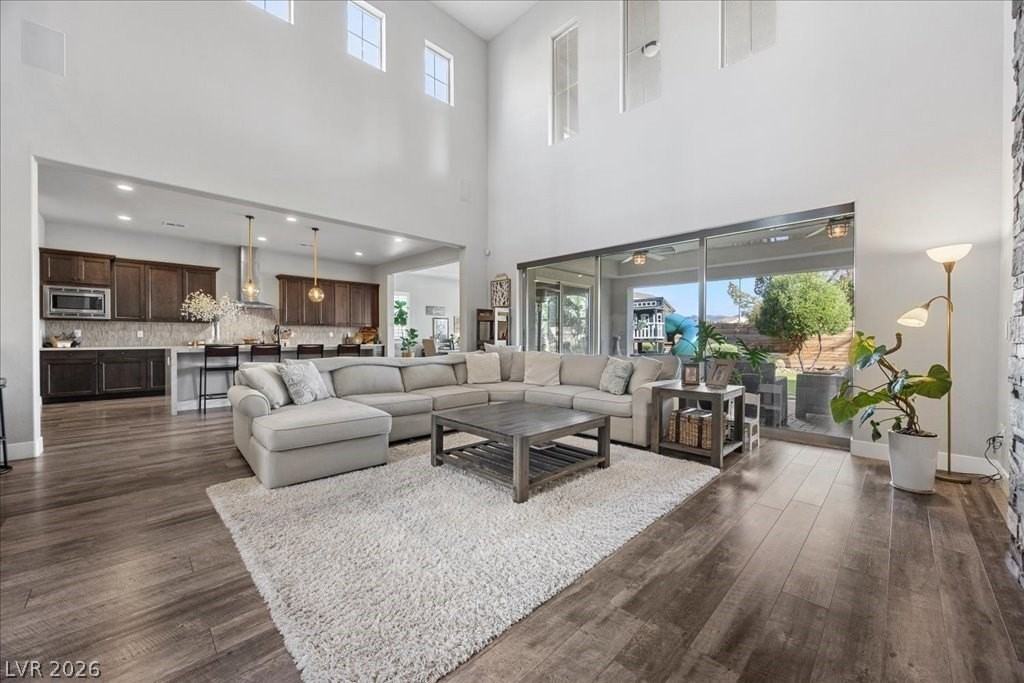 4071 Villa Rafael Dr - Photo 5 of 50