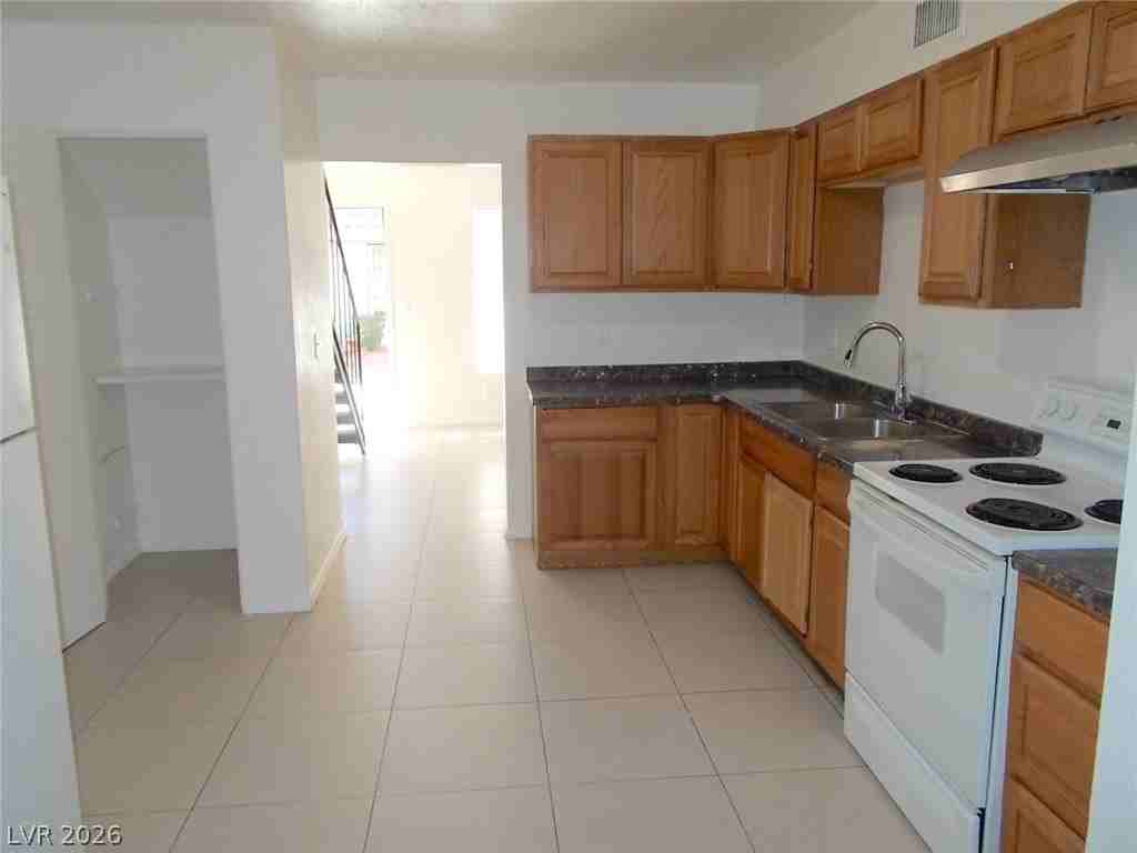 3994 Visby Ln - Photo 5 of 22