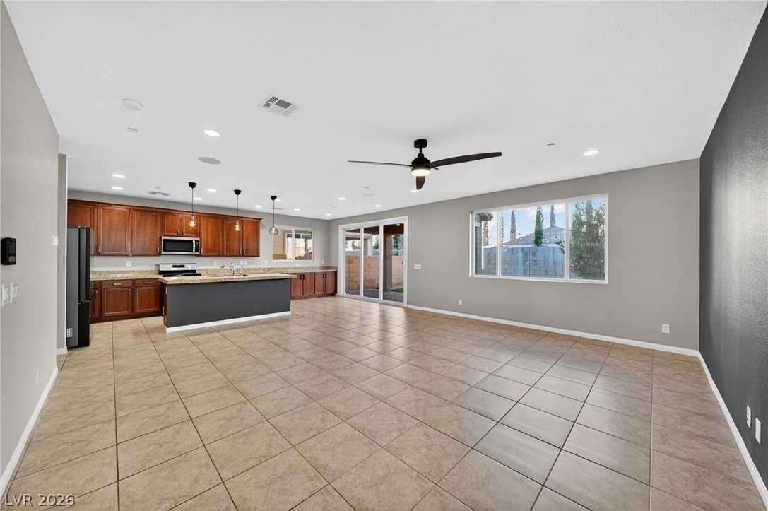 8909 Wallner St - Photo 2 of 25