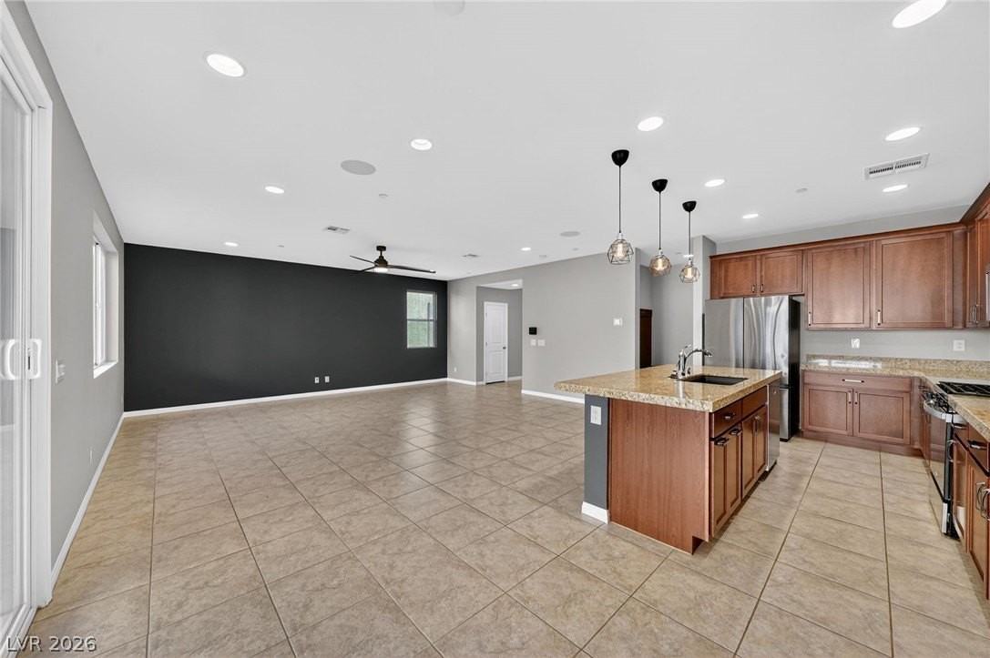 8909 Wallner St - Photo 3 of 25