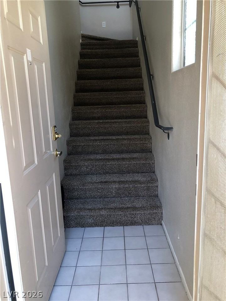 8555 W Russell Rd #2007 - Photo 3 of 27