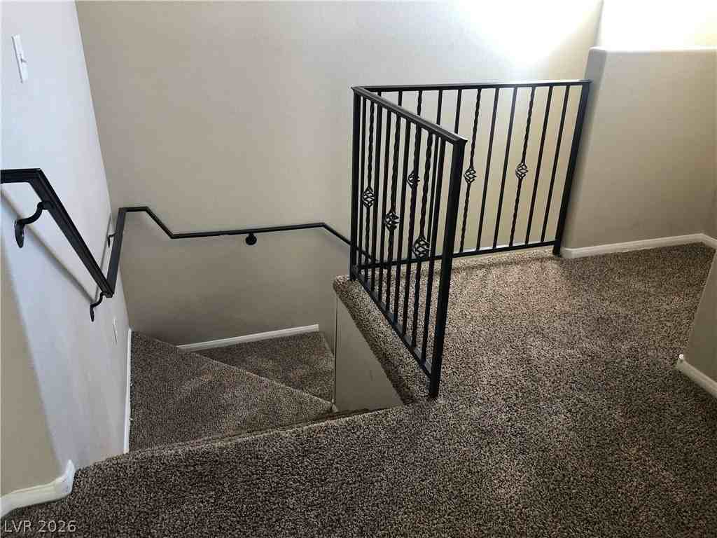 8555 W Russell Rd #2007 - Photo 5 of 27