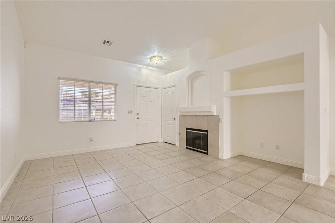 3930 Blue Gull St - Photo 4 of 28